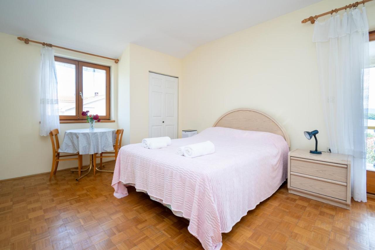 Apartments And Rooms By The Sea Mrljane, Pasman - 327 Neviđane 外观 照片