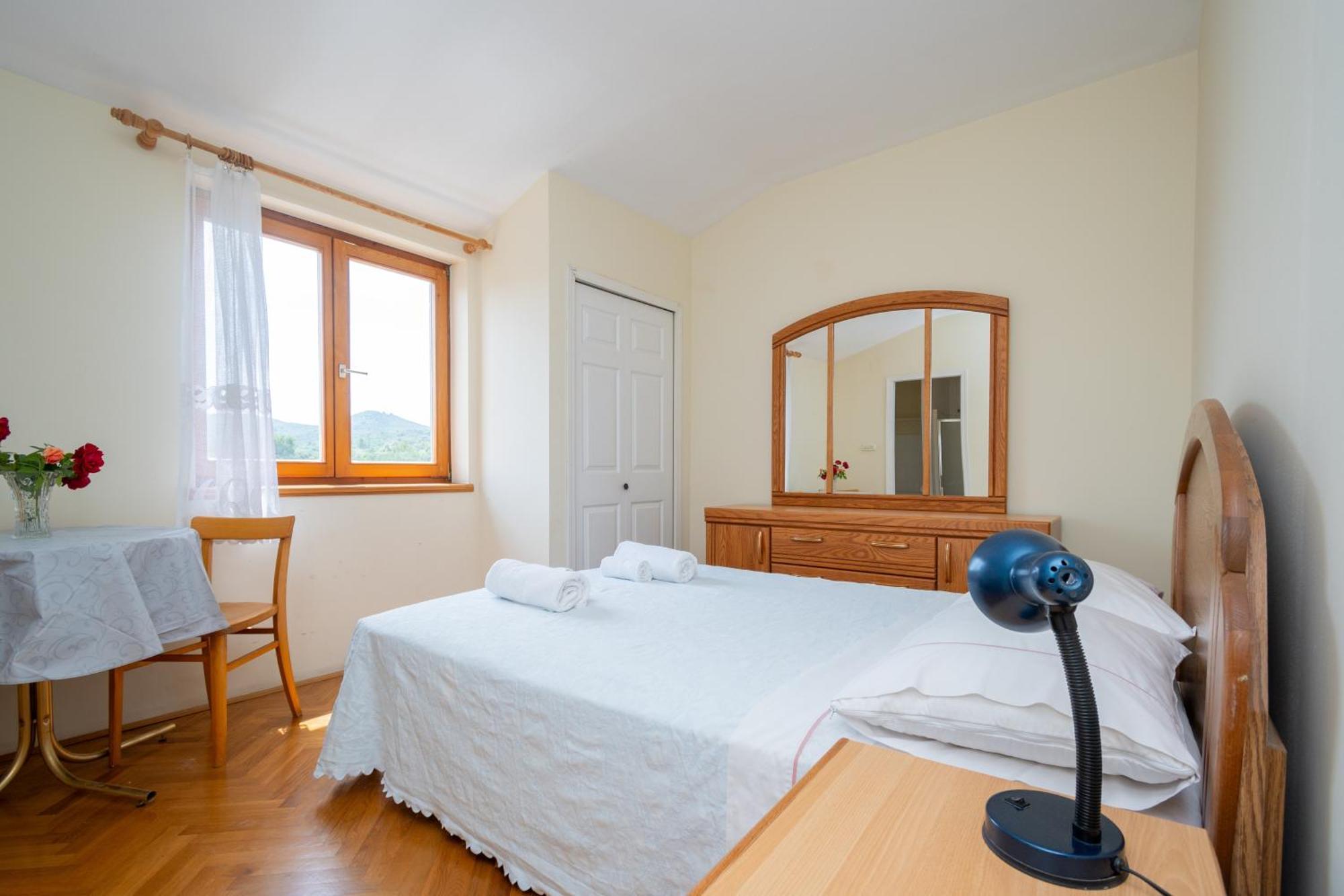 Apartments And Rooms By The Sea Mrljane, Pasman - 327 Neviđane 客房 照片